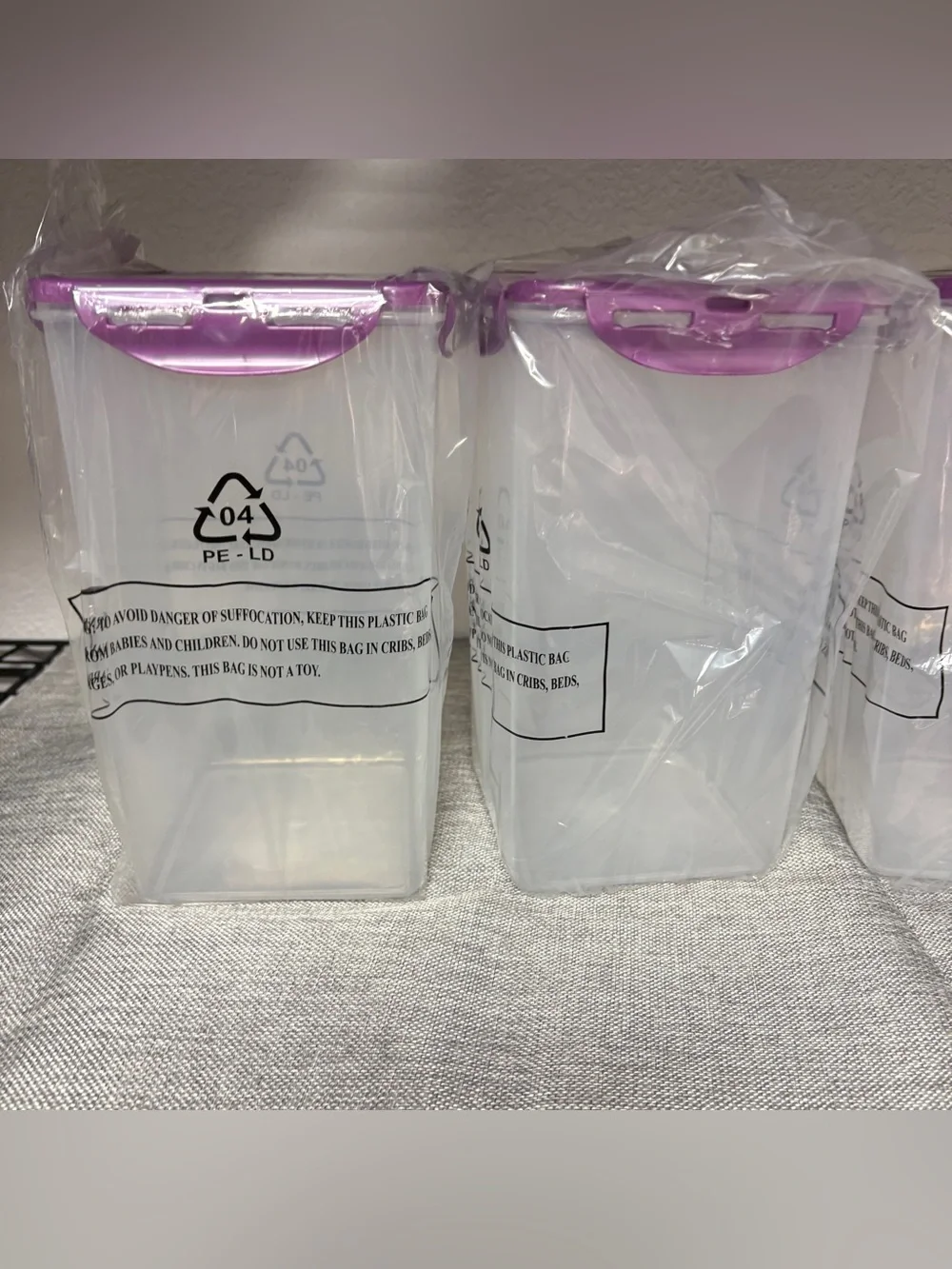 Lock & Lock Food Storage Container 4L / 135OZ /4.2QT Purple Lock N Lock Set of 4
